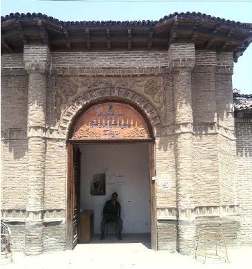 ورودی خانه کلبادی